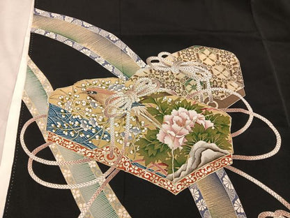 平和屋着物■豪華黒留袖　駒刺繍　文箱花鳥文　金彩　正絹　逸品　BAAY0893mz