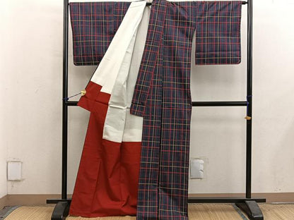 平和屋着物■本場縞大島紬　格子柄　正絹　逸品　BAAY1079mz