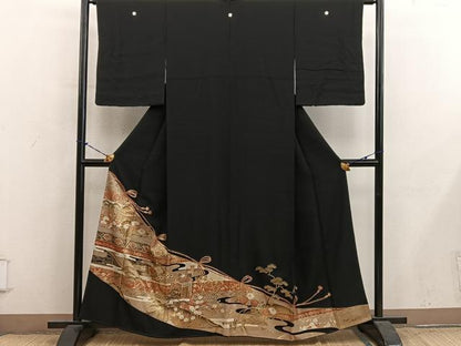 平和屋着物■豪華黒留袖　駒刺繍　御所車花文　金彩　正絹　逸品　BAAY1090mz
