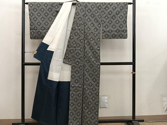 平和屋着物■上質な紬　7マルキ　蜀江花文　正絹　逸品　BAAY1097mz