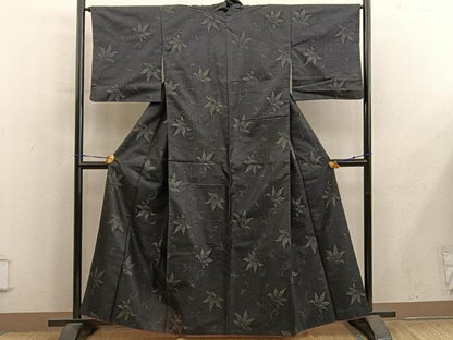 平和屋着物■本場大島紬　唐草文　正絹　逸品　BAAY1117mz