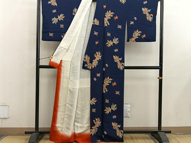 平和屋着物▼上質な小紋　型染め　束ね熨斗花文　鬼しぼ縮緬　正絹　逸品　BAAY1130mz