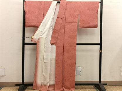 平和屋着物●上質な色無地　雲重ね亀甲地紋　煉瓦色　正絹　逸品　BAAY1143mz