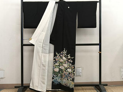 平和屋着物●豪華黒留袖　友禅　枝花文　鈴乃屋扱い　正絹　逸品　BAAY1227mz