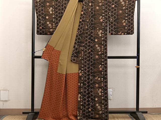 平和屋着物■上質な小紋　舞蝶花文　正絹　逸品　BAAY1237mz