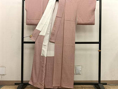 平和屋着物●上質な色無地　宍色　鬼しぼ縮緬　正絹　逸品　BAAY1272mz