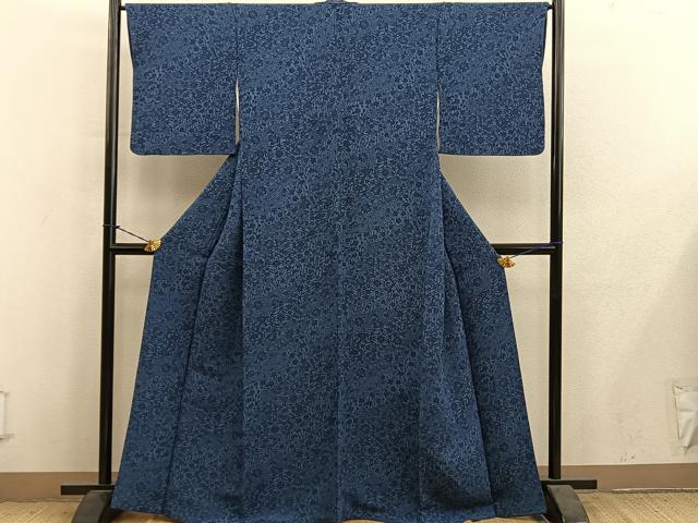 平和屋着物●上質な小紋　藍　型染め　草花文　鬼しぼ縮緬　正絹　逸品　BAAY1346mz