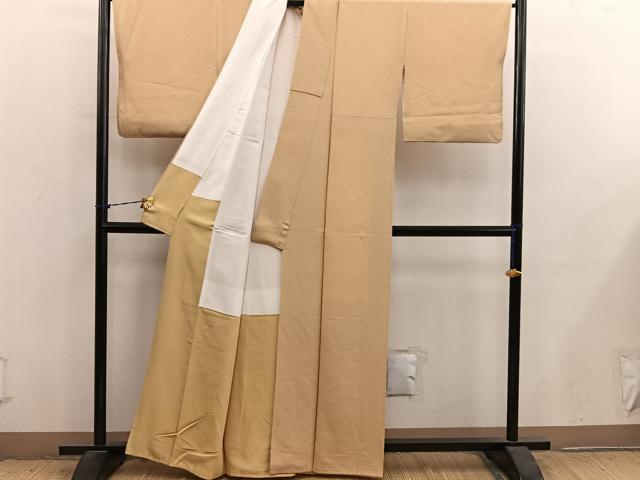 平和屋着物●京加賀友禅　百貫達雄監修　色無地　玉蜀黍色　正絹　逸品　BAAY1356mz