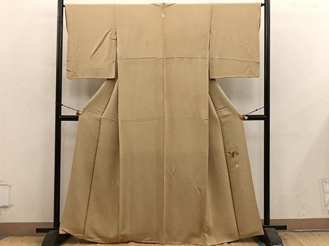 平和屋着物●上質な色無地　作家物　卵色　鬼しぼ縮緬　正絹　逸品　BAAY1372mz