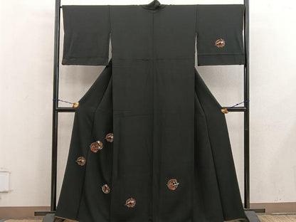 平和屋着物●訪問着　総刺繍　横笛花丸文　黒地　正絹　逸品　BAAY1413mz