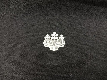 平和屋着物●豪華黒留袖　南天福寿　寿光織　暈し染め　金糸　正絹　逸品　BAAY1463mz