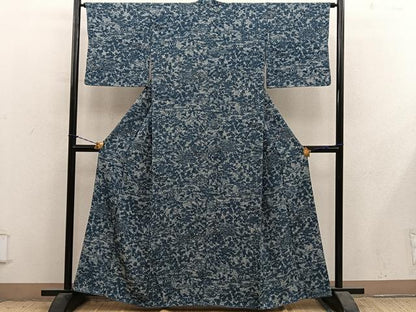 平和屋着物●上質な小紋　藍　型染め　風景花文　お召縮緬　正絹　逸品　BAAY1465mz
