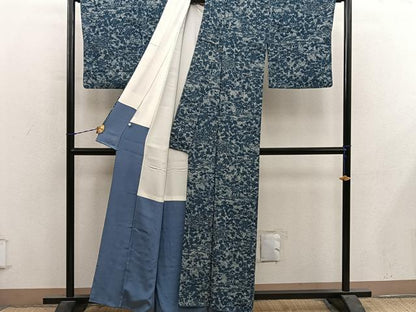 平和屋着物●上質な小紋　藍　型染め　風景花文　お召縮緬　正絹　逸品　BAAY1465mz