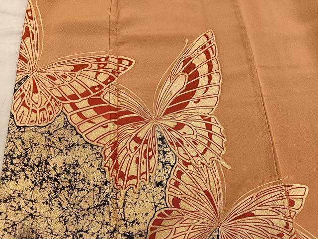 平和屋着物●豪華振袖　駒刺繍　舞蝶文　金彩　正絹　逸品　BAAY1470mz