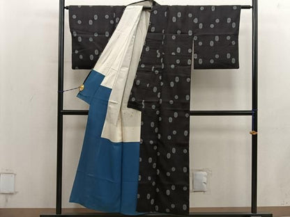 平和屋着物■上質な紬　菱花文　割り込み絣　地空き　正絹　逸品　BAAY1576mz