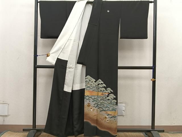平和屋着物■豪華黒留袖　駒刺繍　宝尽し松文　萬寿染　暈し染め　金彩　正絹　逸品　BAAY1798mz