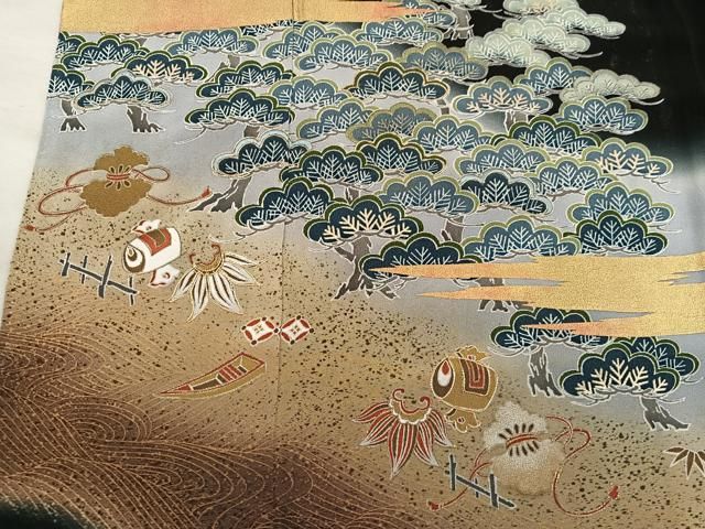 平和屋着物■豪華黒留袖　駒刺繍　宝尽し松文　萬寿染　暈し染め　金彩　正絹　逸品　BAAY1798mz