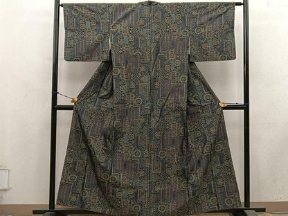 平和屋着物■本場大島紬　幾何学花文　正絹　逸品　BAAY1919mz