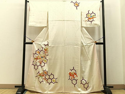 平和屋着物■訪問着　駒刺繍　扇面花蝶文　金彩　正絹　逸品　BAAY3036hj