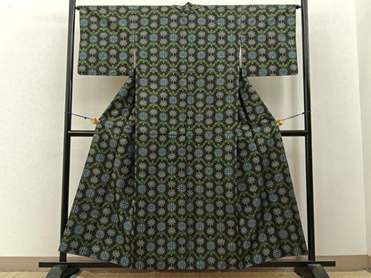 平和屋着物■本場村山大島紬　草花文　正絹　逸品　BAAY3045hj