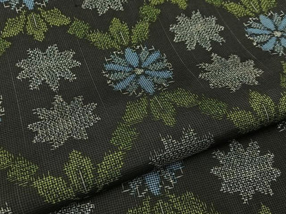 平和屋着物■本場村山大島紬　草花文　正絹　逸品　BAAY3045hj