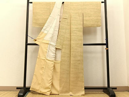 平和屋着物■上質な色無地　松地紋　枯色　正絹　逸品　BAAY3061hj