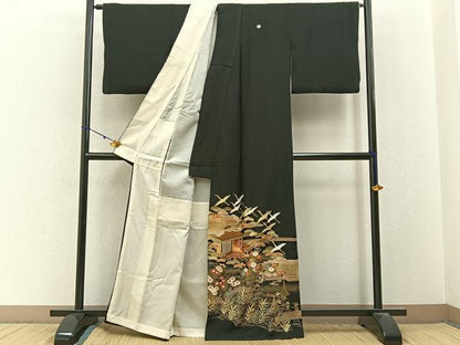 平和屋着物■豪華黒留袖　駒刺繍　飛鶴風景文　金彩　正絹　逸品　BAAY3094hj