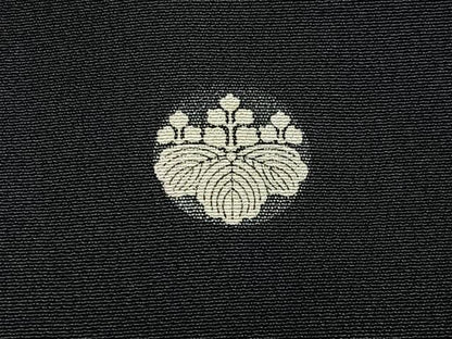 平和屋着物■豪華黒留袖　駒刺繍　飛鶴風景文　金彩　正絹　逸品　BAAY3094hj