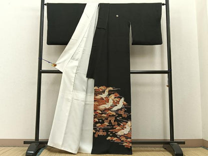 平和屋着物■豪華黒留袖　駒刺繍　飛鶴浜松文　金彩　正絹　逸品　BAAY3095hj