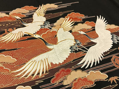 平和屋着物■豪華黒留袖　駒刺繍　飛鶴浜松文　金彩　正絹　逸品　BAAY3095hj