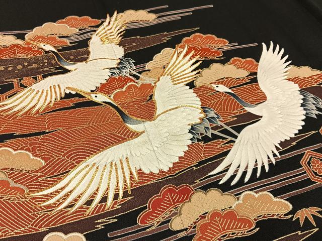 平和屋着物■豪華黒留袖　駒刺繍　飛鶴浜松文　金彩　正絹　逸品　BAAY3095hj