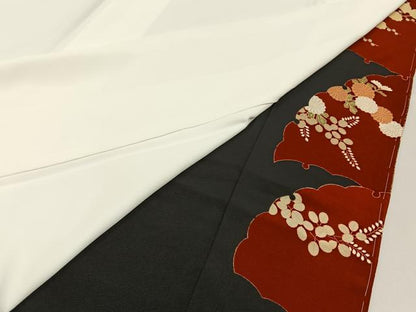 平和屋着物■豪華黒留袖　駒刺繍　宝尽くし草花文　金彩　正絹　逸品　未使用　BAAY3105hj