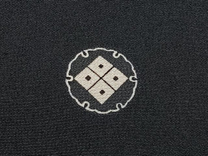 平和屋着物■豪華黒留袖　駒刺繍　飛鶴扇面花文　金彩　正絹　逸品　BAAY3114hj