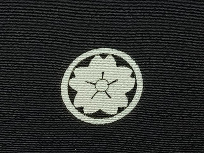 平和屋着物■豪華黒留袖　作家物　駒刺繍　花鳥文　金銀彩　正絹　逸品　BAAY3167hj