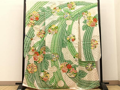 平和屋着物■豪華振袖　駒刺繍　花丸文　金彩　正絹　逸品　BAAY3265hj