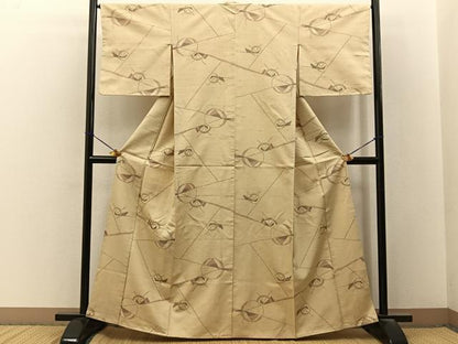 平和屋着物■上質な紬　舞蝶文　正絹　逸品　未使用　BAAY3301hj