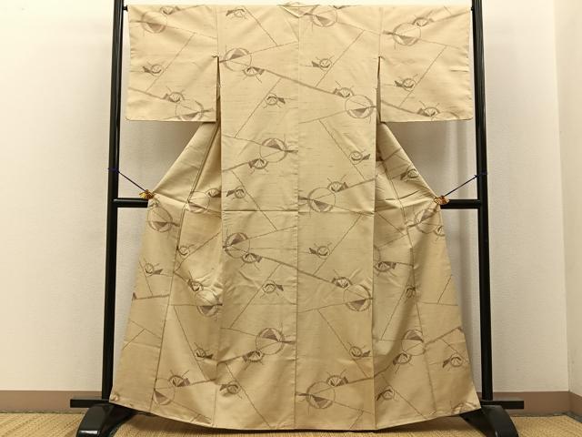 平和屋着物■上質な紬　舞蝶文　正絹　逸品　未使用　BAAY3301hj