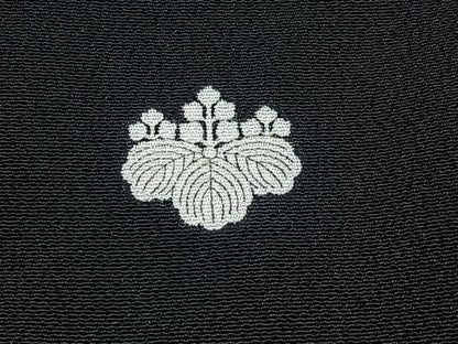 平和屋着物■豪華黒留袖　尾長鶏檜扇花文　金彩　正絹　逸品　BAAY3348hj
