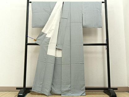平和屋着物■本草木染作家　圓啓　色無地　薄雲鼠色　正絹　逸品　BAAY3381hj