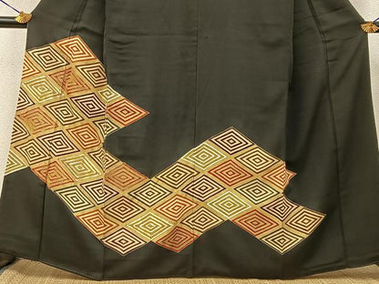 平和屋着物■豪華黒留袖　駒刺繍　入子菱　金彩　正絹　逸品　BAAY3501hj