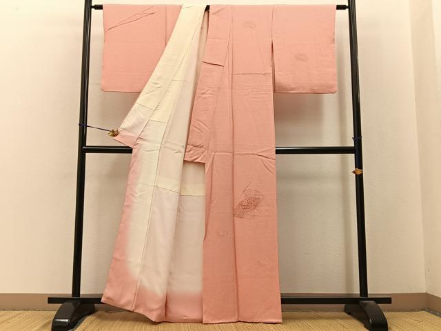 平和屋着物■中国三大刺繍　スワトウ刺繍　無地絵羽訪問着　総刺繍　扇面花文　珊瑚色　正絹　逸品　BAAY3535hj