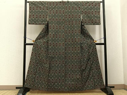 平和屋着物■本場村山大島紬　立涌花菱文　正絹　逸品　BAAY3578hj