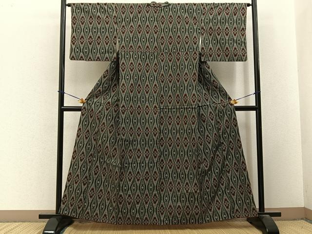 平和屋着物■本場村山大島紬　立涌花菱文　正絹　逸品　BAAY3578hj