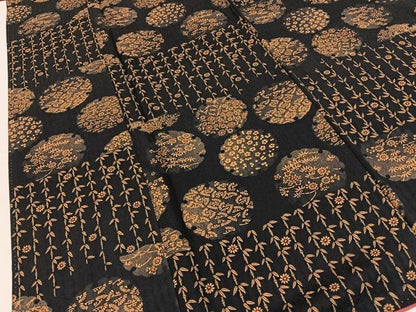 平和屋着物●上質な小紋　雪輪草花文　黒地　正絹　逸品　BAAY3631hj