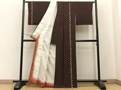 平和屋着物●訪問着　刺繍　撫子　籠目文様　正絹　逸品　BAAY3633hj
