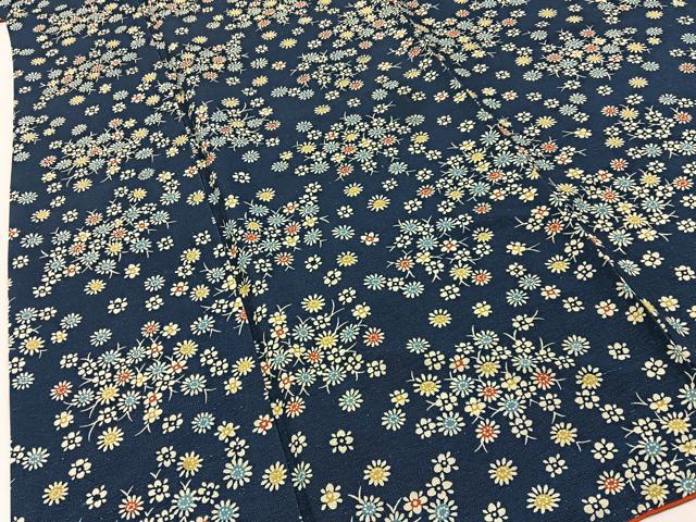 平和屋着物■上質な小紋　紬地　型染め　小花　正絹　逸品　BAAY3646hj