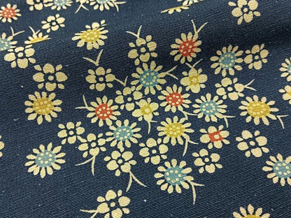 平和屋着物■上質な小紋　紬地　型染め　小花　正絹　逸品　BAAY3646hj