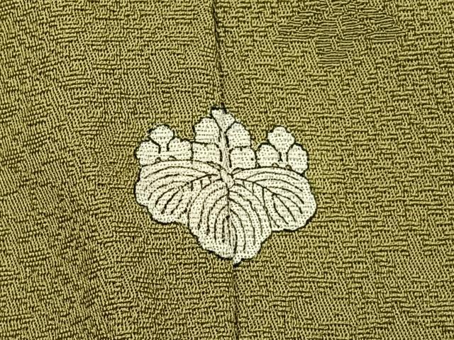平和屋着物●上質な色無地　嵯峨野　草花地紋　青朽葉色　反端付き　正絹　逸品　未使用　BAAY3676hj