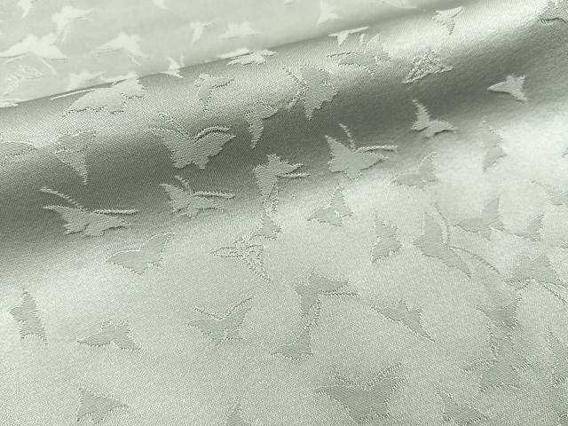 平和屋着物●上質な色無地　舞蝶地紋　絹鼠色　正絹　逸品　BAAY3714hj