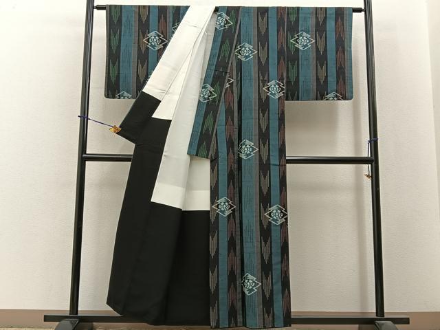 平和屋着物■上質な紬　松皮菱花文　正絹　逸品　BAAY3727hj